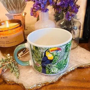 NWOT Hobby Lobby Toucan Jungle Print 14 oz Stoneware Mug